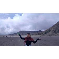 Kamu harus berangkat sebelum subuh agar tidak melewatkan indahnya sunrise dari gunung bromo. Panorama Alam Gunung Bromo Halaman 1 Kompasiana Com