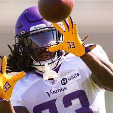 Dalvin Cook Sued By Ex Girlfriend Accusing Him Of Assault Agent Claims Extortion Bring Me The News
