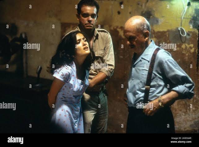 Salma Hayek Film: In The Time Of The Butterflies (2001) Characters: Minerva  Mirabal 21 October 2001 **WARNING** This Photograph is for editorial use  only and is the copyright of MGM and/or the