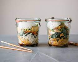 Lunch In A Jar Thai Curry Noodle Soup Recipe Mason Jar Meals Soup In A Jar Meals In A Jar