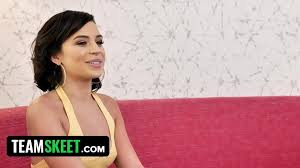 Thick Latina First Porn Cast Debut Pov Suck And Fuck Big Dick - XNXX.COM