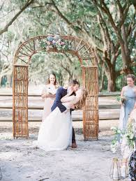 The wormsloe historic site was at one time the plantation estate of noble jones, an early settler who came with james oglethorpe to savannah in 1733. Lura James Wormsloe Historic Site Wedding Hannah Forsberg Destination Film Wedding Photographer