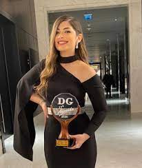 فيلم شاومينج 2021 اون لاين. ÙØ³ØªØ§Ù† Ù„ÙŠÙ„ÙŠ Ø£Ø­Ù…Ø¯ Ø²Ø§Ù‡Ø± ÙŠØ¶Ø¹Ù‡Ø§ ÙÙŠ Ù…ÙˆÙ‚Ù Ù…Ø­Ø±Ø¬ Ø§Ø¹Ø±Ù Ø§Ù„Ø­ÙƒØ§ÙŠØ© Ù†Ø¬ÙˆÙ… Ø§Ù„ÙÙ† Ø§Ù„Ù…ÙˆØ¬Ø²