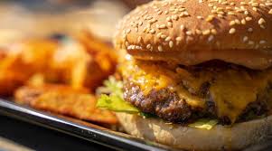 Burgery jsou všude, ale ty naše jsou jedinečné. Woman Orders Mcdonald S Burger Gets Ketchup Packets Instead Here S Why Trending News The Indian Express