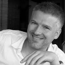 Peter Benda (@bendapeter)