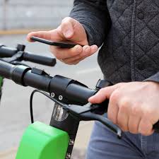 25 odd jobs that make good money. Lyft Lime Grubhub What It S Like To Work For Gig Economy Apps Vox