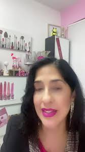 Labiales Mary Kay. El que estoy usando se llama haute pink 😘💖💄 #marykay  #marykay60 #makeup #lipsticks #mymklife #mividamarykay