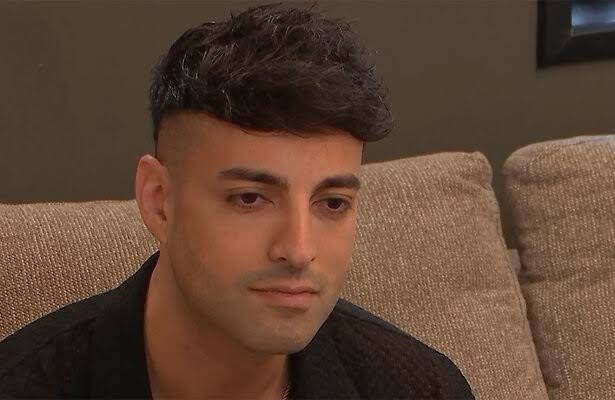 De moeder van Salar steekt hem een hart onder de riem in De Bondgenoten:  'Blijf jezelf'