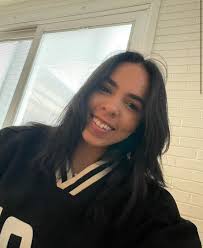 Hey everyone! I'm looking for a room or roommate situation available ASAP  in Chicago! Ideally short term, but open for a long terms lease. Ideally  in: Bucktown, Wicker Park, Lincoln Park, Lakeview,