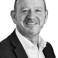 30+ "Stuart Madden" profiles