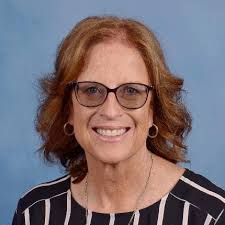 Jeanette Costa's Instagram, Twitter & Facebook