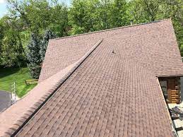 Designed to replicate the appearance of cedar shake roofing, landmark is available in an array of colors that compliment any trim, stucco, or siding. My Pros Roof Replacement Photo Album Certainteed Landmark Heather Blend Shingle Replacements
