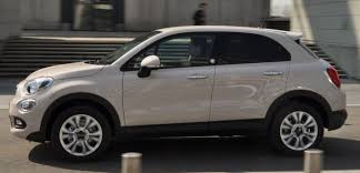 Fiat 500 1.2 8v 69 ch s&s pop , voiture occasion , énergie essence , de couleur vert toscana , boite manuelle. Fiat 500x Le Suv Version Dolce Vita Challenges