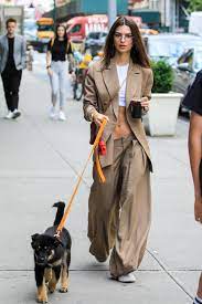 Browse 137 emily ratajkowski street style stock photos and images available, or start a new search to explore more stock photos and images. Emily Ratajkowski Wore The Season S Biggest Street Style Trend To Walk Her Dog Vogue Australia