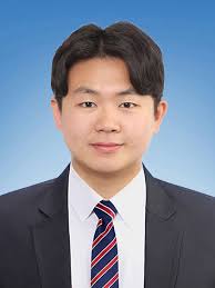 Machine Learning for MR Image Reconstruction: From First Results to Ongoing  Challenges