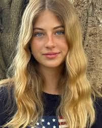 Sonia Ray (@sonia_ray_official) • Instagram photos and videos