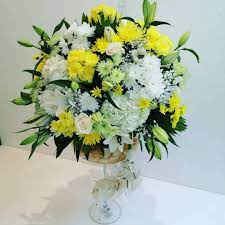 Gardenia Gardeniaqatar Doha Qatar Igqatar Igerqatar Igers Photooftheday Love Likeforlike Freshflowers Flo Flower Arrangements Fresh Flowers Flowers