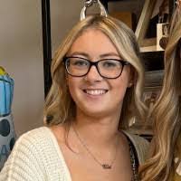 Ella Barron's Instagram, Twitter & Facebook