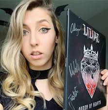 When will the deluxe vinyl of portals come out? 😭