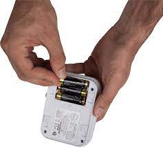 Your carbon monoxide detector is due for a replacement if it's already faulty, usually indicated by two or three short chirps. Sw Fa370 Carbon Monoxide Detector With Display At Reichelt Elektronik