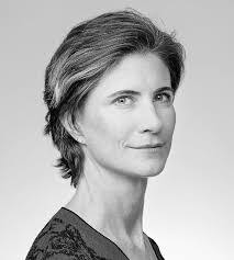 Jennifer Brant's Instagram, Twitter & Facebook