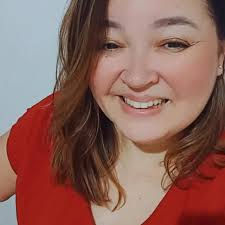 Gente será que só eu fico olhando as cenas do Ruda e penso, será que vai  começar a babar? Não entendo o porquê desde todas as flores não conseguia  ver as cenas