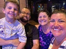 Christine Gatchell's Instagram, Twitter & Facebook