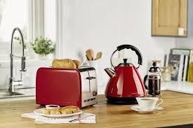 Aldi S Old School Style Toaster And Kettle Are Both Just 24 99 Each Aldi Kettle Tableware