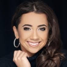 Katie Wickman's Instagram, Twitter & Facebook