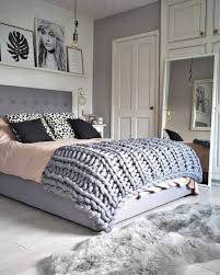 Rosa Tapete Grun Blau Schlafzimmer Grau Einrichten Massiv Gestalten Schwarz Braun Lila Beige Ideen Weiss Gold Zimmer Einrichten Zimmer Graues Schlafzimmer