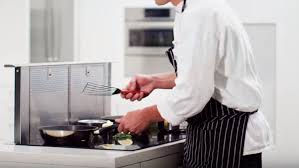 Quels Sont Les Avantages Et Les Inconvenients D Une Hotte Aspirante Downdraft Coolblue Avant 23 59 Demain Chez Vous