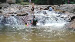 Jangan heran ketika gombak menyimpan tarikan wisata alam yang begitu banyak, salah satu tarikan wisata alam yang patut untuk anda kunjungi ketika bercuti di gombak yaitu hutan lipur bukit lagong. Mandi Sungai Di Hutan Lipur Bukit Lagong Youtube