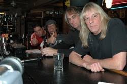 The actor was the one who horsed around with. Harpo Diskografie Line Up Biografie Interviews Fotos