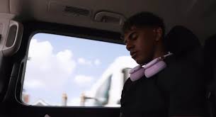 Football star reveals existence of unreleased Apple headphones