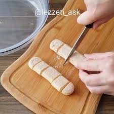 Sadece 4 Malzemeyle Yapilan Dunyanin En Sekil Pastalarindan Biri Olabilir Kedi Dilli Mozaik Pasta Lezzeti Ask Sos Ici Pasta Pastalar Tatli