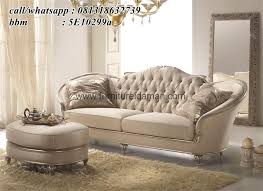 Headboard plus divan lihat model headboard plus divan, klik foto! Kursi Sofa Set Modern Luxury Terbaru Ksi 09 Furniture Idaman