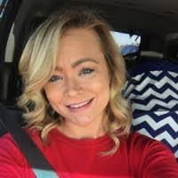 Cassandra Hahn's Instagram, Twitter & Facebook