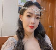 Yoo Sung Nyeo (유성녀)