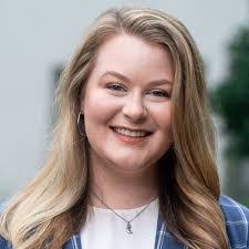 Donna Bolin's Instagram, Twitter & Facebook