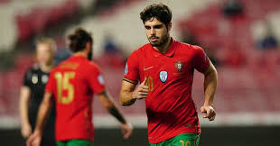 He started his career at braga, who loaned him to italian club lazio in the summer of 2017. Juventus Interested In Signing Wolves And Portugal Winger Neto
