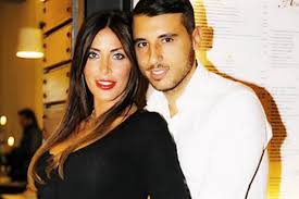 Guendalina tavassi e umberto d'apone: Guendalina Tavassi Cambia Vita Stop Ai Reality E Diventata Un Imprenditrice