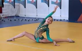 De estos ejercicios griegos tomaron los aspectos más violentos para. Constanza Destaca En Gimnasia Ritmica El Sol De San Juan Del Rio Noticias Locales Policiacas De Mexico Queretaro Y El Mundo