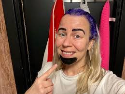 Elise Heller's Instagram, Twitter & Facebook