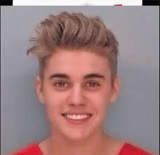 Parodia De Mugshot De Justin Bieber Ao Ser Preso Ganha A Web Monet Celebridades