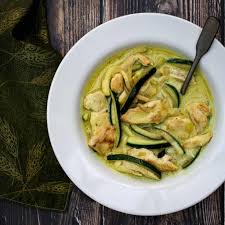 Cook an additional 2 minutes. Chicken Curry With Coconut Milk And Zucchini Vanilla Bean Cuisine