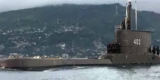 Dua kapal perang australia yaitu hmas canberra dan hmas newscastle bersandar di tanjung priok, jakarta utara setelah berlayar membawa misi perdamaian. Singapura Malaysia Dan Australia Bantu Cari Kapal Selam Kri Nanggala 402 Dream Co Id