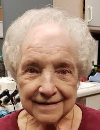 Katheryn Kelly's Instagram, Twitter & Facebook