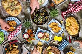 Featuring a seat cushion upholstered with cleanable performance fabric for everyday use, t. Dubai Brunch 2021 Ultimate List Brunch Restaurants Time Out Dubai