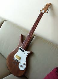 Lezioni e consigli per chitarristi. Come Costruire Una Chitarra Ultima Parte Assoli Di Chitarra