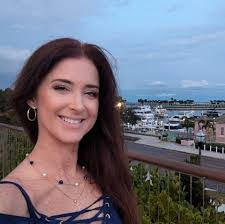 Dawn Levasseur's Instagram, Twitter & Facebook